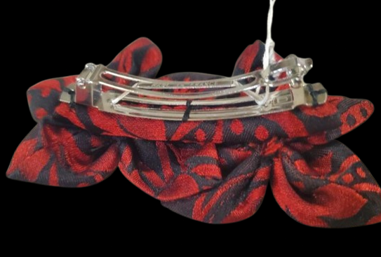 Barrette Floriale en tissu damassé dos