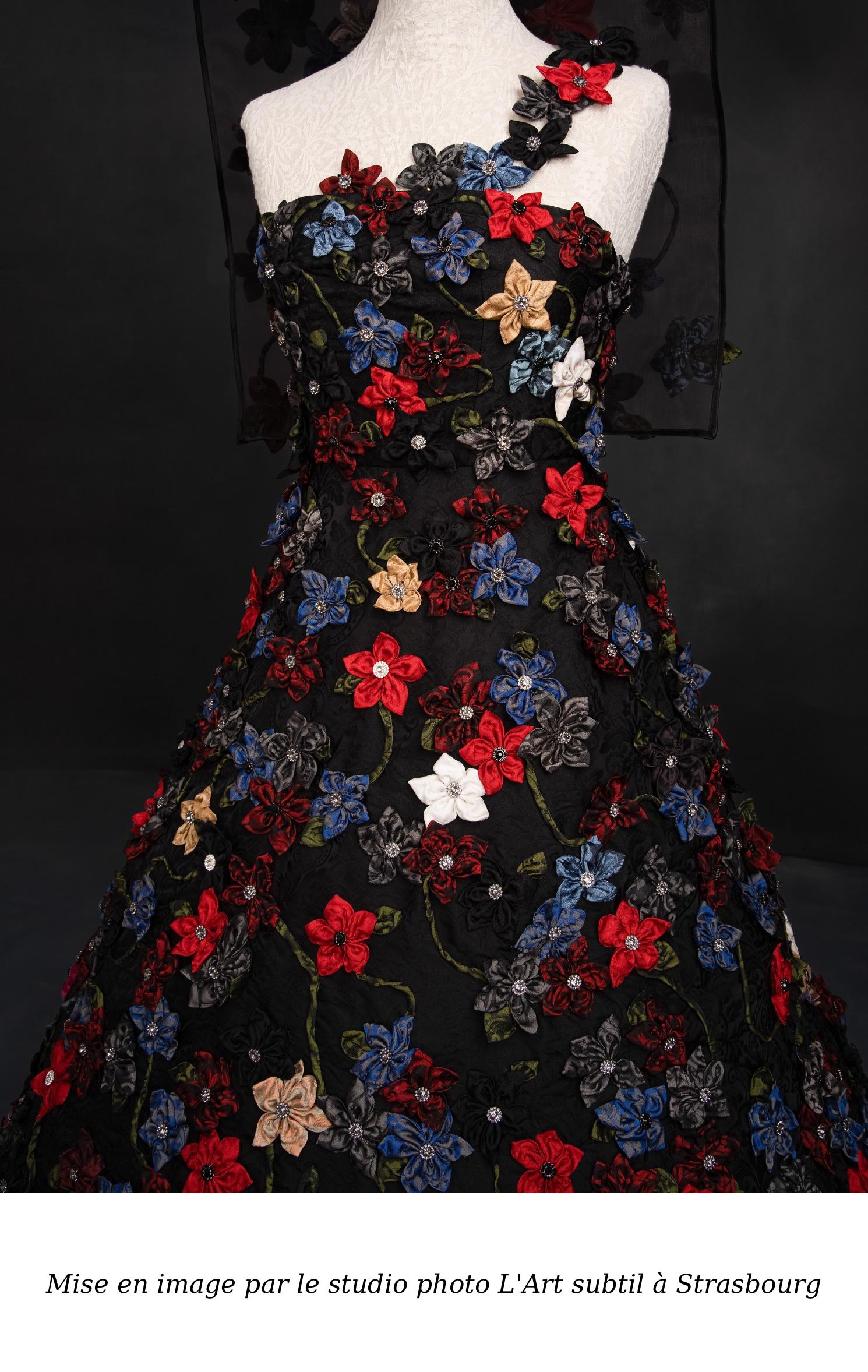 robe gehts in floriale mise en image par art subtil robe d'exception floriale par gehts in mise en image par le studio photo l art subtil