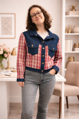 blouson kelsch rouge et jean bleu foncé