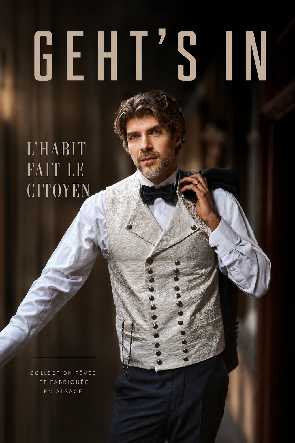 Gilet pour homme en tissu damassé ivoire fabriqué en France.